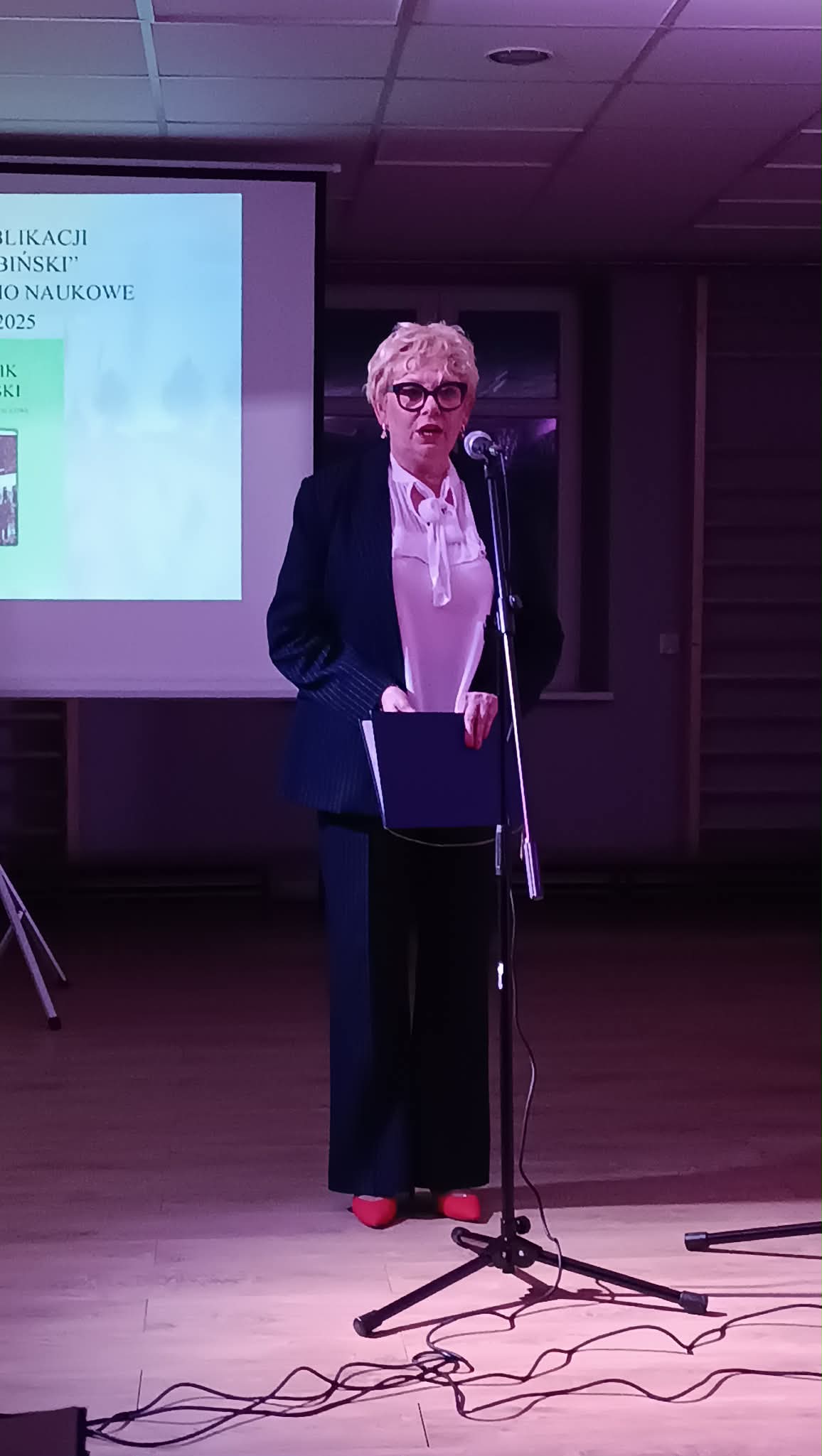 „Rocznik Gąbiński” Regionalne Pismo Naukowe tom II- krótkie fragmenty z uroczystości